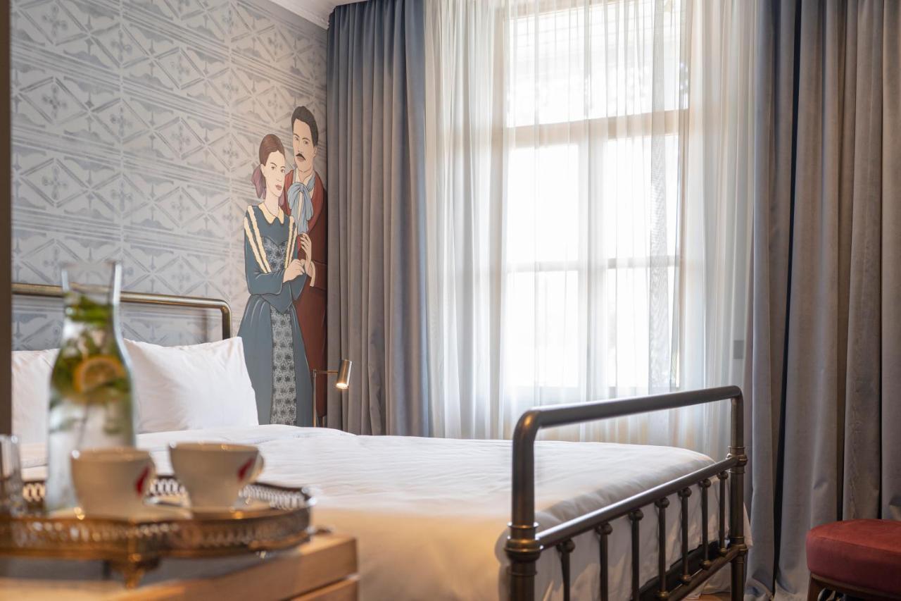 The Blue Fox Hotel Tbilisi Ngoại thất bức ảnh
