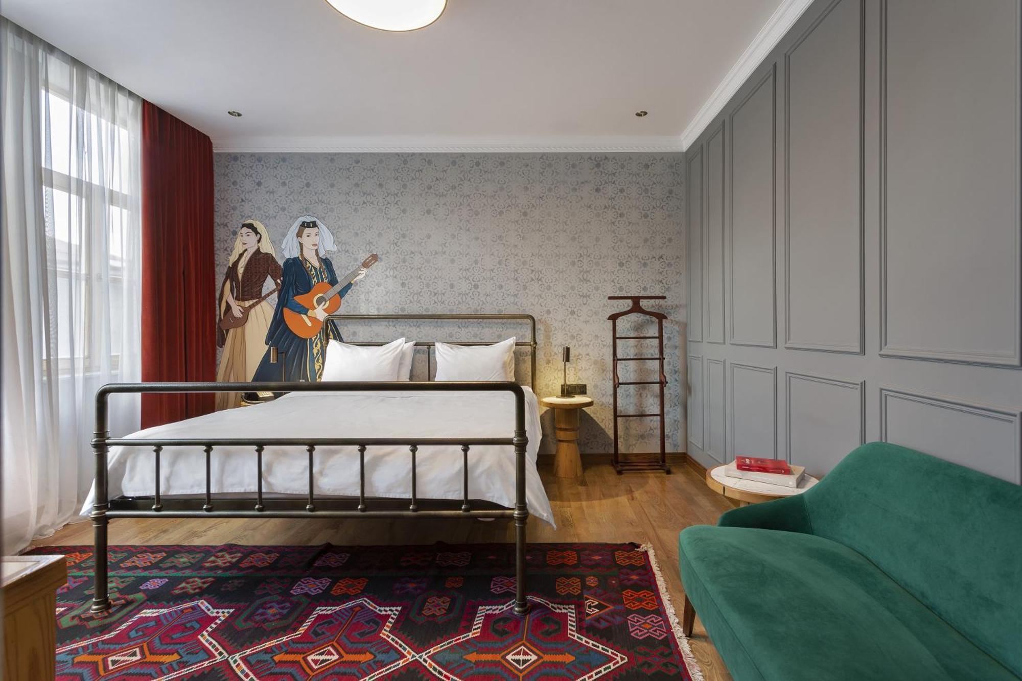 The Blue Fox Hotel Tbilisi Ngoại thất bức ảnh